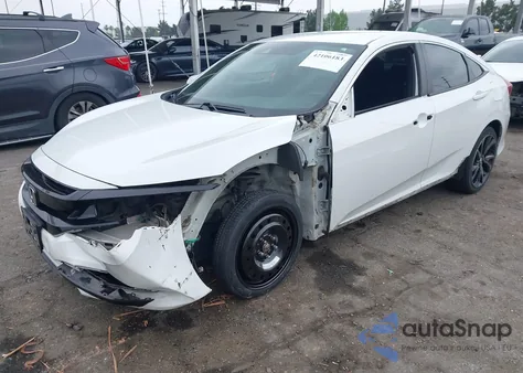 2019 Honda Civic Sport z USA, uszkodzony, nr VIN 2HGFC2F88KH533501